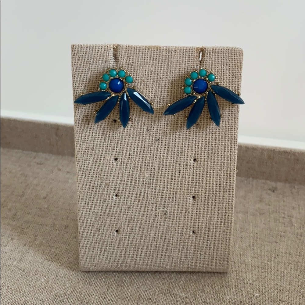 Stone studs